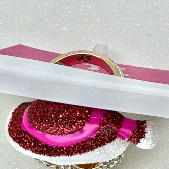 Betsey Johnson ‘Betseys Holiday’ Santa Skull Sz 7 & Earrings Set NWT! - Picture 11 of 16